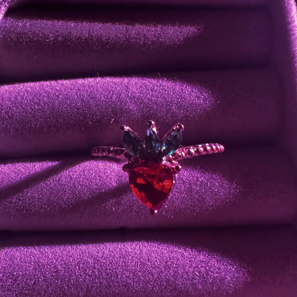 Strawberry ring